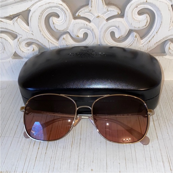 Coach Aviator 56mm Gold Sunglasses Brand New w/Tag Case & Cloth - Picture 13 of 13